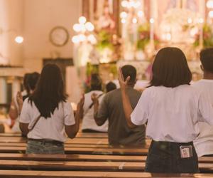 Ilu uczniów na Dolnym Śląsku chodzi na lekcje religii? Wyniki zaskakują