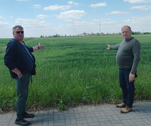 Mieszkańcy protestują: nie damy zabić się asfaltem. „Boję się o życie swojego półrocznego synka”