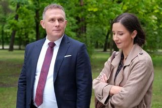 M jak miłość odc. 1883. Agnes Rotke (Amanda Mincewicz), Artur Rogowski (Robert Moskwa)