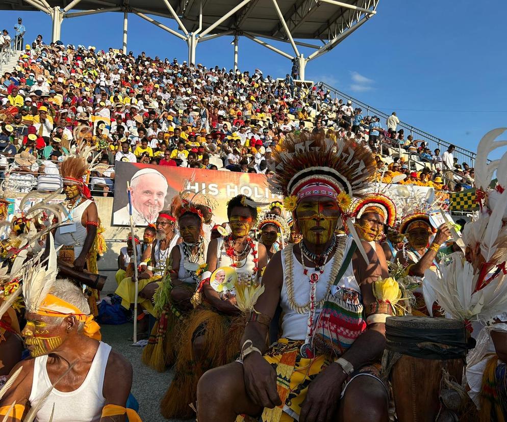 Papież podczas niedzielnej Mszy św. w Port Moresby, stolicy Papui-Nowej Gwinei