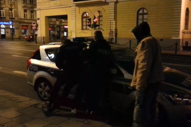 Policja zaatakowała mężczynę w Lublinie