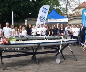 Betonowe kajaki robiły furorę w Holandii. Studenci PK triufowali na zawodach 