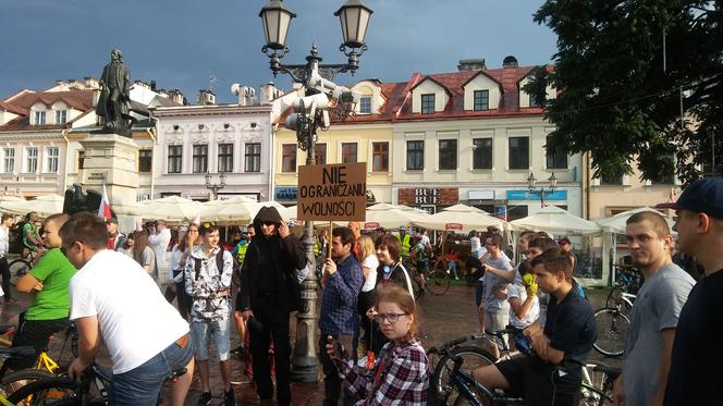 Protest przeciwko ACTA w Rzeszowie