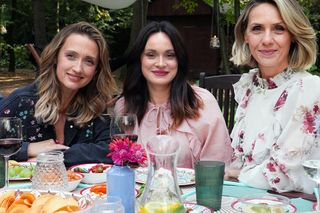 Barwy szczęścia, odcinek 3134: Malwina (Joanna Gleń), Natalia (Maria Dejmek), Asia (Anna Gzyra) 