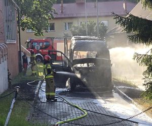 Nisko. Ogień trawił karetki 