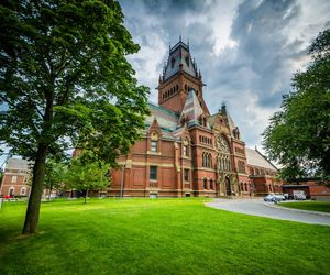 Trump chce wyrzucić księżniczkę z USA! To przyszła królowa