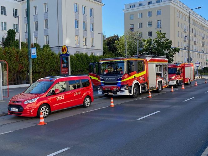 Ruch na linii M1 został wstrzymany 