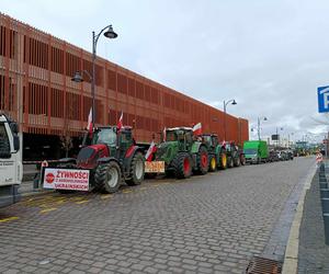 Protesty rolników na Pomorzu. Utrudnienia na S7 i drogach lokalnych 