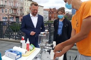 W centrum Bydgoszczy rozdają darmową wodę
