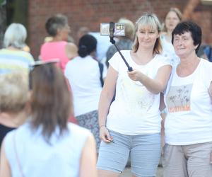 Tysiące kobiet i dziewcząt na pielgrzymce do Piekar Śląskich. Jestem w Kościele, więc idę