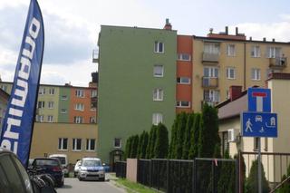 Makabra w Nowym Dworze Mazowieckim! Krwawa awantura w bloku. Mąż zamordował żonę?