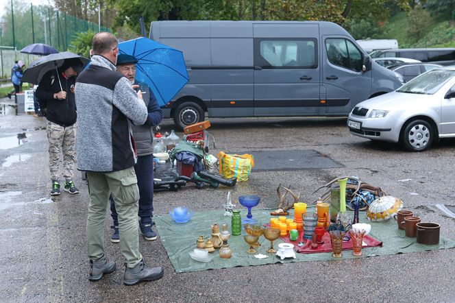 Prawdziwe perełki na Jarmarku Staroci w Bytomiu. Było z czego wybierać