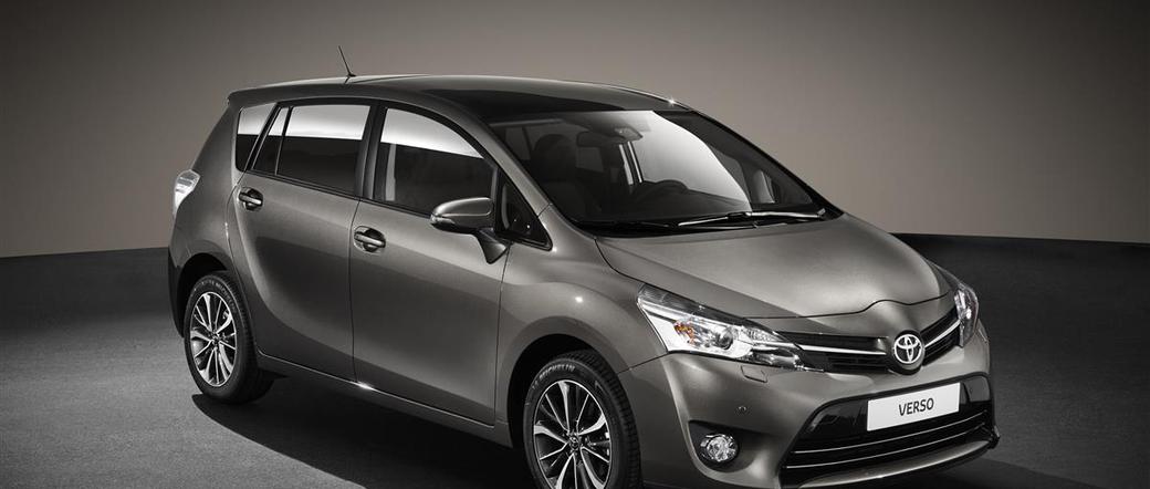 Toyota Verso lifting 2016