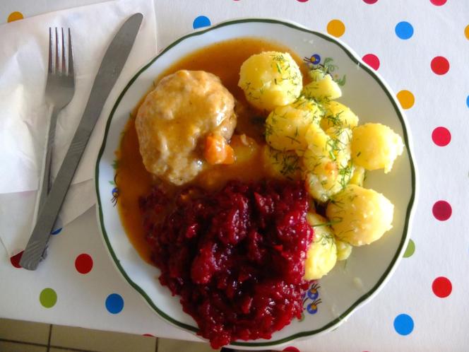 Kultowe bary mleczne w Lublinie. Bar "Pośpiech" nadal działa i serwuje pyszne dania. Buraczki zasmażane to prawdziwa bomba!