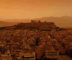 Pył nad Atenami 