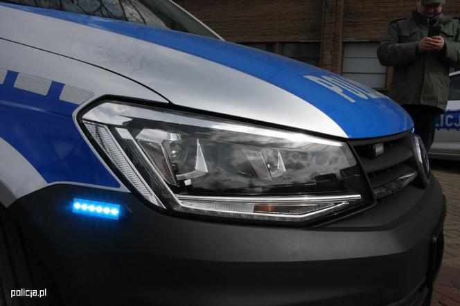 Nowe kombi-vany w policji