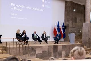 Debata „Przyszłość szkół budowlanych w Polsce” z udziałem wiceministra Piotra Uścińskiego