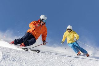 Jesień to idelany moment na zaplanowanie nart. Gdzie jechać w sezonie 2025/2026?