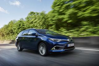 2015 Toyota Auris Touring Sports facelifting