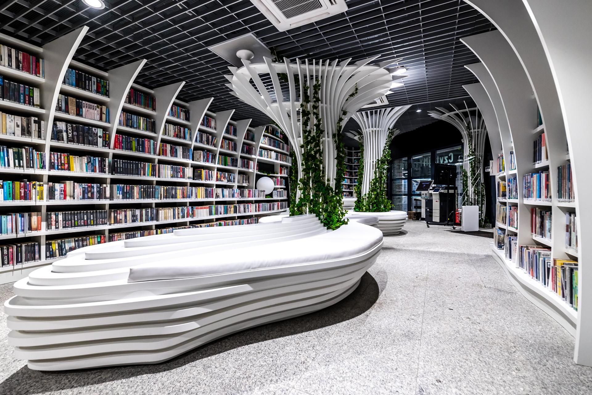 Metroteka – biblioteka na stacji metra M2 Kondratowicza w Warszawie