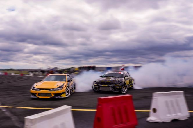 SkillZone Festiwal - motoryzacyjne emocje na lotnisku w Mielcu