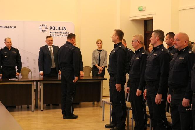 Efekty działań koszalińskiej policji na satysfakcjonującym poziomie. Odprawa służbowa podsumowująca 2023 rok
