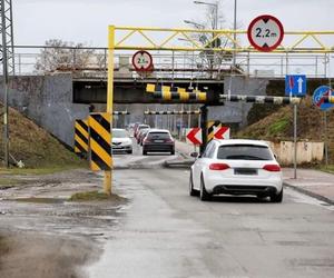 Opole: Koniec absurdalnych wypadków? Poszerzą wiadukt na Krapkowickiej!