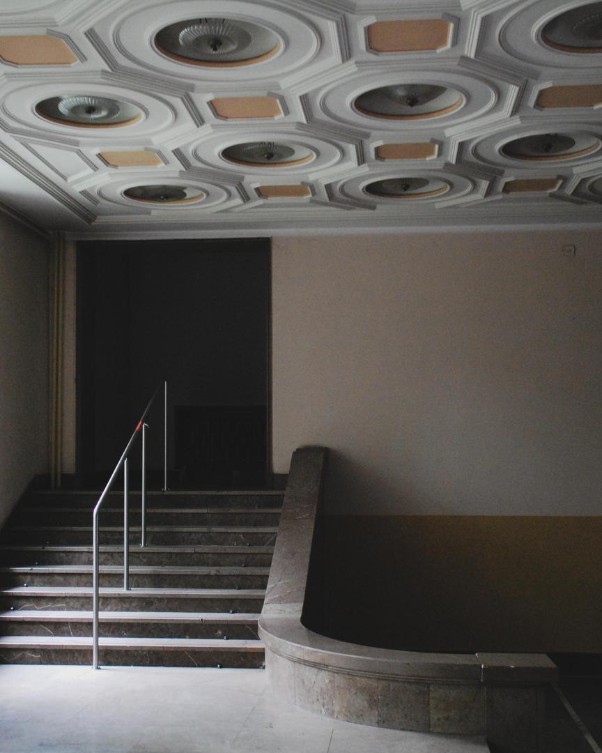 Centrum Administracyjne Huty im. Lenina - zobacz zdjęcia wnętrz Budynku Zarządu "Z"