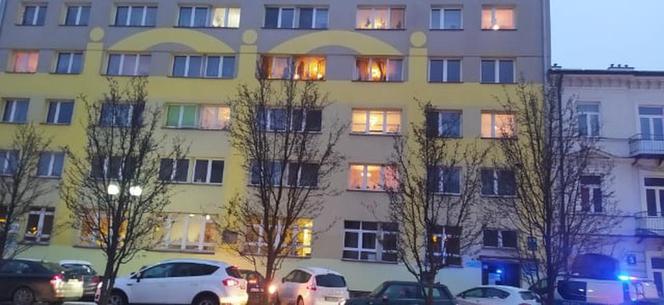 Makabryczne odkrycie w Siedlcach. Trzy ciała znalezione w mieszkaniu