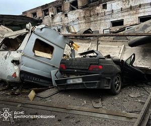Kijów odcięty od prądu, wybuchy i pożary. Wielki atak Putina