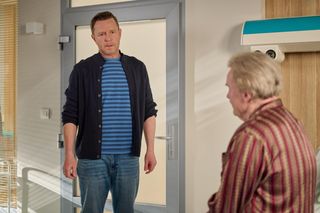 Na Wspólnej odc. 4036. Wojtek (Wojciech Błach), Juliusz (Daniel Olbrychski)