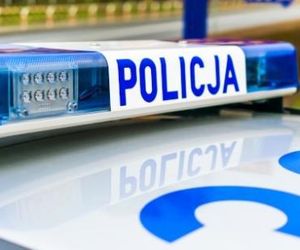 Mężczyzna został ranny podczas wycinki drzew