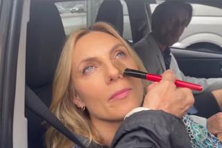 Na Wspólnej. Monika (Sylwia Gliwa), Bruno (Dawid Czupryński) na planie