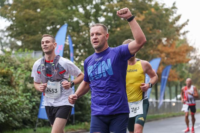 22. Poznań Maraton za nami. Tysiące biegaczy na ulicach Poznania 