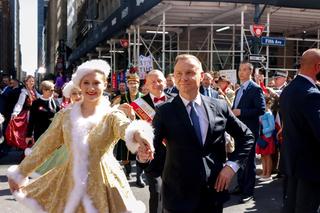 Ulicami Nowego Jorku przeszła parada Pułaskiego. Prezydent Duda tańczył poloneza! [ZDJĘCIA]
