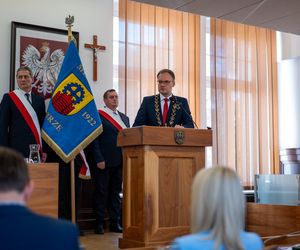 Zaprzysiężenie nowego prezydenta Zabrza. Kamil Żbikowski złożył ślubowanie i zwrócił się do mieszkańców