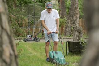 Michał Kamiński walczył z kosiarkami i trawą