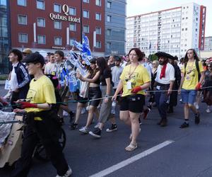 Igry 2024. Barwny korowód studentów przeszedł ulicami Gliwic