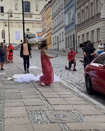 Papiery na szczęście. Adriana Kalska