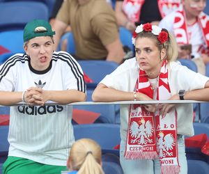 Kibice na meczu Polska-Mołdawia na Stadionie Śląskim