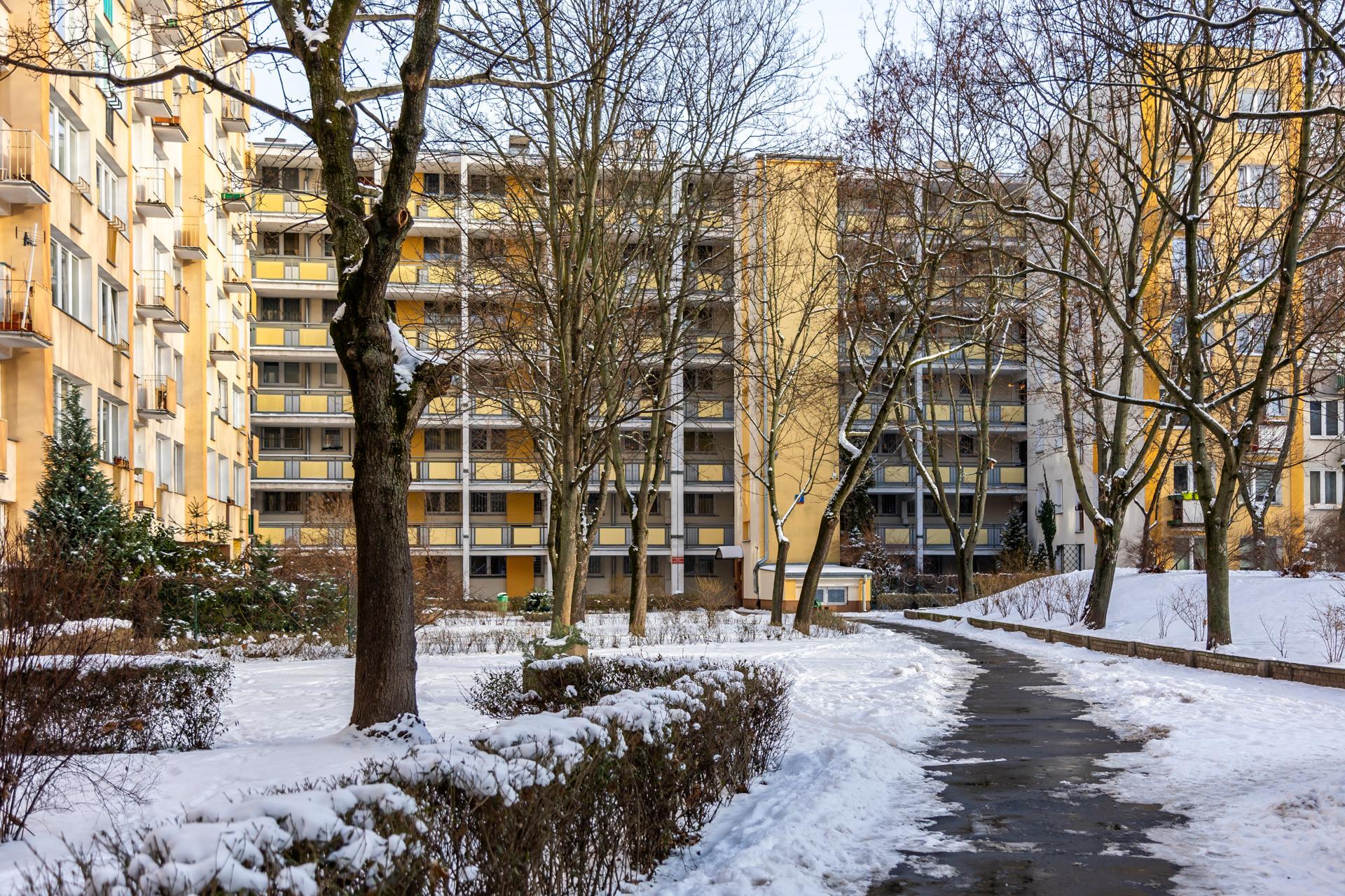 Przyczółek Grochowski - zdjęcia warszawskiego Pekinu. Zobacz, jak wygląda najdłuższy blok w Polsce