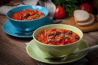 Zupa „CZARDASZ”: przepis na pyszną zupę gulaszową z mięsem mielonym