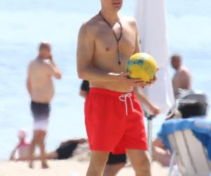 Marcin Moreczk jak  Adonis w Sopocie