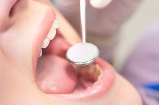 Nowotwory jamy ustnej i gardła: diagnoza i leczenie. Rokowania w raku jamy ustnej i gardła