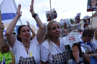 Hamas przekazał pierwszych zakładników. Wojsko potwierdza