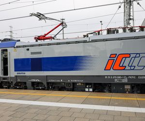 Nowe pociągi pojadą 200 km/h. Obsłużą trasy od połowy grudnia 