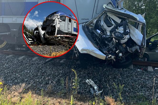 Tragedia na torach. Bus zderzył się z pociągiem. Kierowca nie żyje