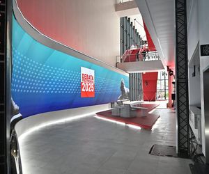 Relacjonujemy starcie Rafała Trzaskowskiego i Karola Nawrockiego