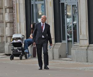 Chodzi bo nie może jeździć