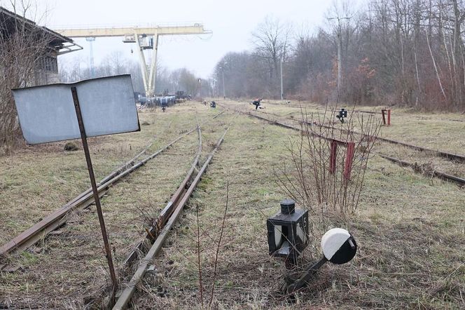 Zamiast dawnego szybu powstanie nowoczesna baza techniczna. Koleje Śląskie zawarły porozumienie z PGG 